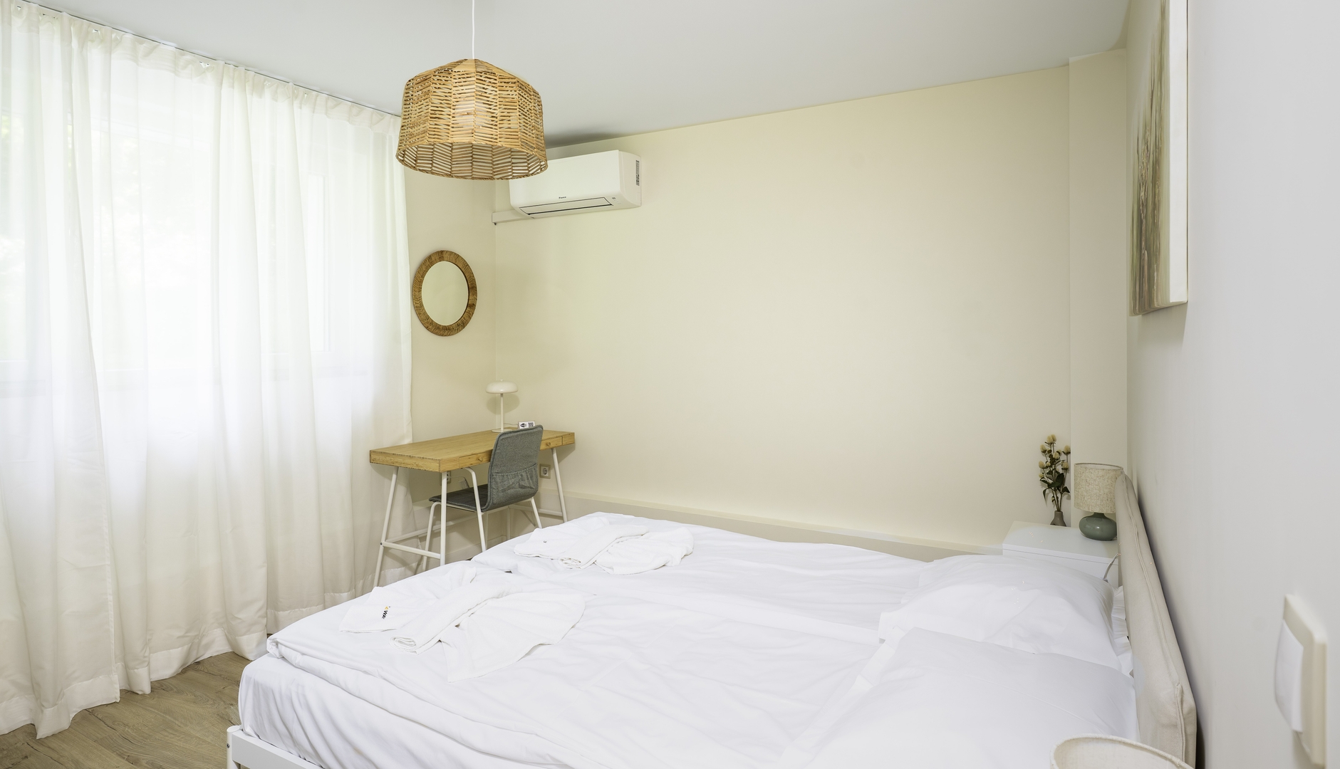 Cozy 1BD Apartment next to NDK 19 Flat Manager Booking