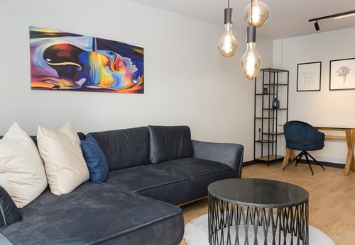 Great Studio 6 Flat Manager Booking