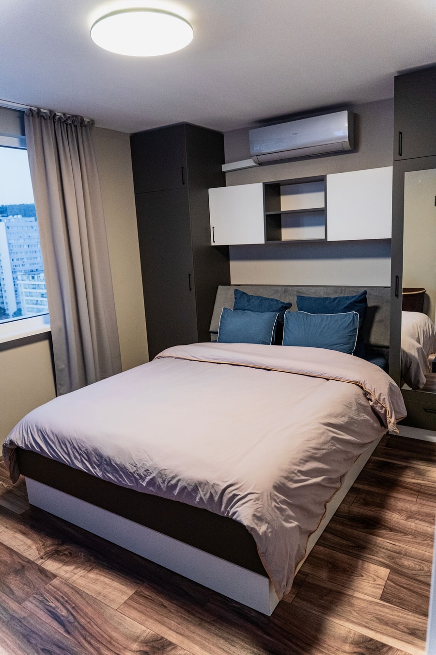 Viewtopia – Where Varna Glows Beneath Your Feet 3 Flat Manager Booking