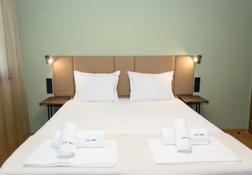 Modern Comfort in Central Varna with WorkSpace 0 Flat Manager Booking