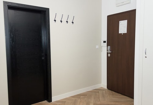 Central & Modern 2BD Apartment with Balcony 10 Flat Manager Booking