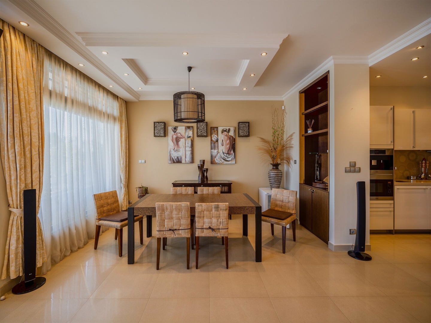 Luxury Villa with Pool- 4 Bedrooms in BlackSeaRama 22 Flat Manager Booking