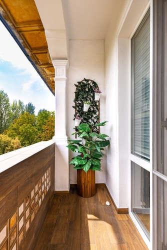 The Urban Nest-2BD Apartment with a Terrace 18 Flat Manager Booking