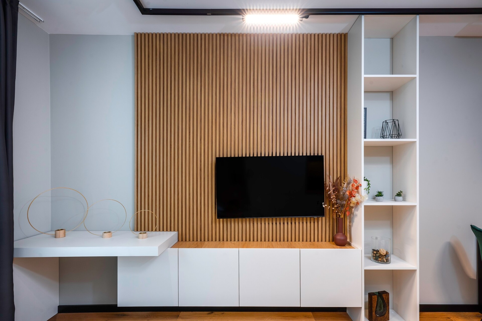 Aviva Living - Studio 7.3.B 5 Flat Manager Booking
