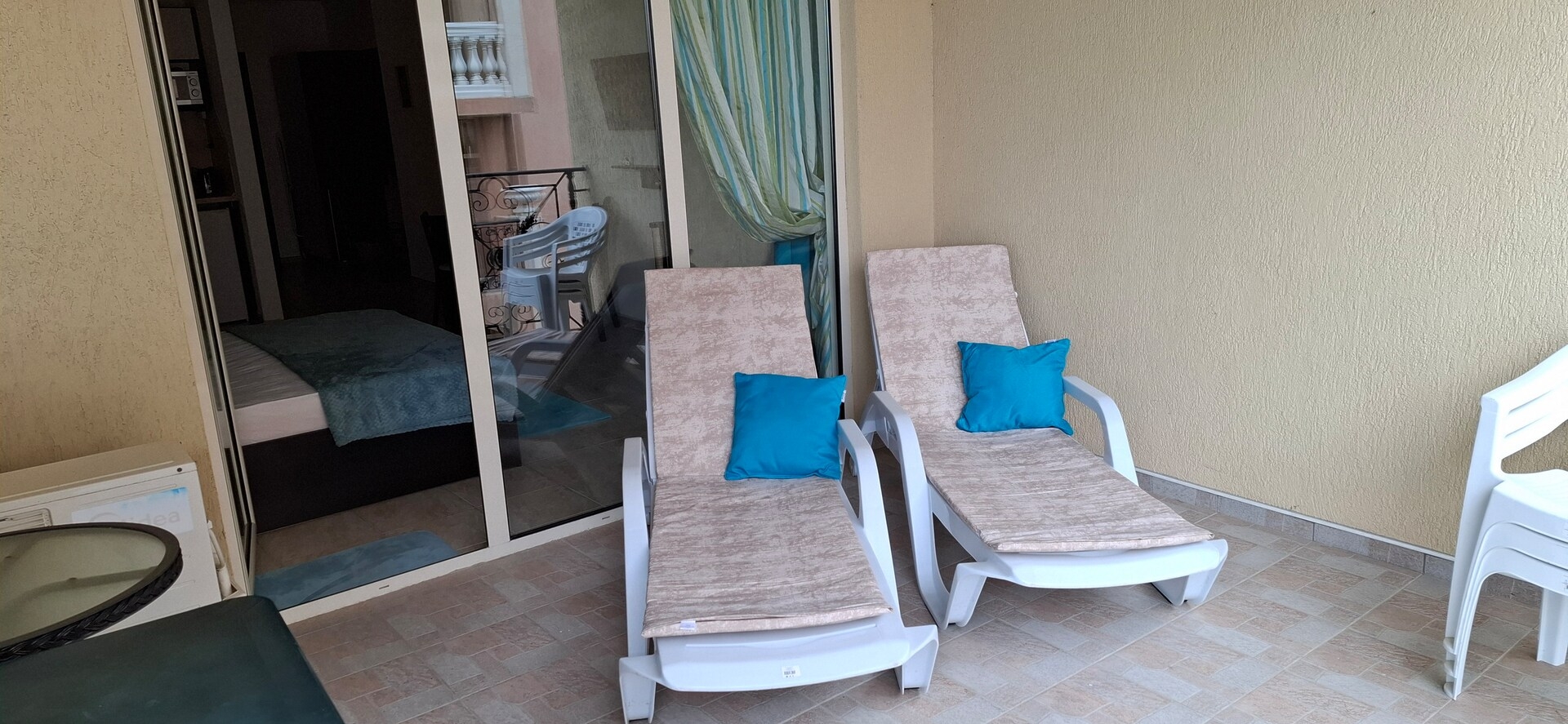 Stunning Sea View Studio in Elenite 3 Flat Manager Booking