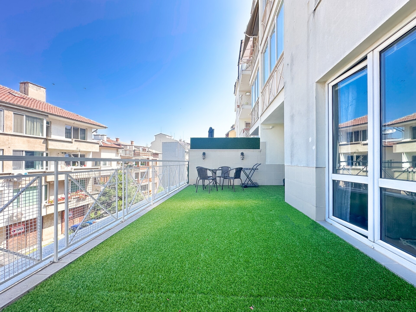 Stylish 1BD Apt in Lozenets with large balcony 10 Flat Manager Booking