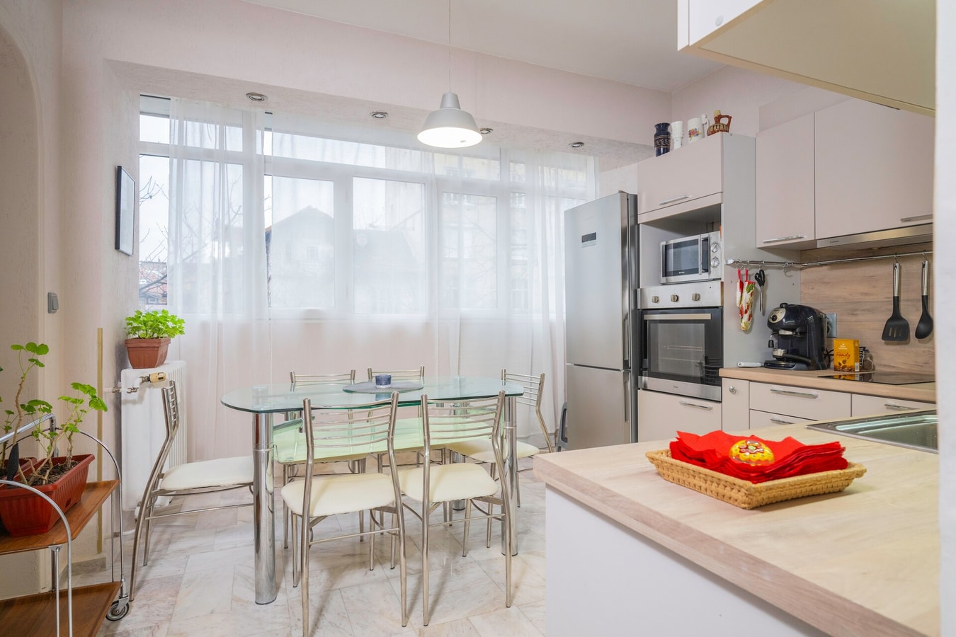 Cozy Apartment near Vitosha Street 19 Flat Manager Booking