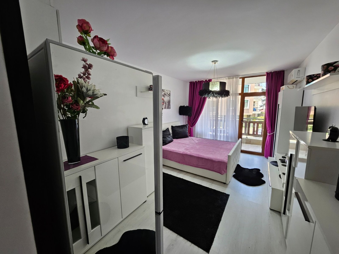 Romantic Sensual Retreat Studio by Flat Manager 1 Flat Manager Booking