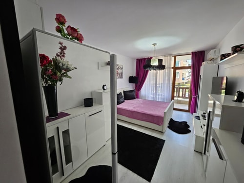 Romantic Sensual Retreat Studio by Flat Manager 1 Flat Manager Booking
