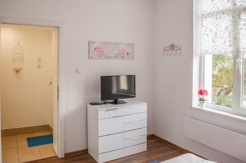 Two Bedroom Luxury Apartment in top center 33 Flat Manager Booking