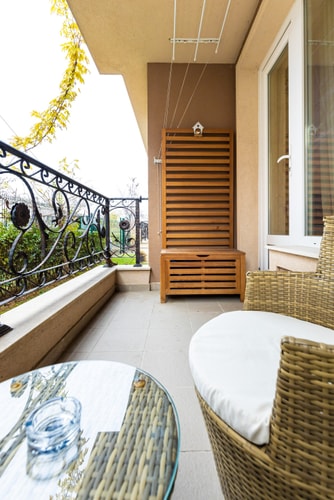Bright & Cozy 1BD Flat with a Terrace and Parking 11 Flat Manager Booking