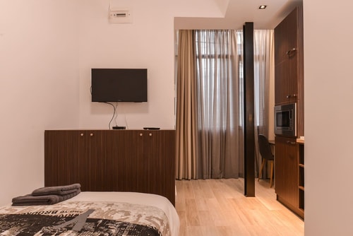 CACAO Studio - Crystal Garden 1 Flat Manager Booking
