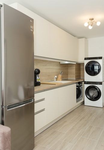 Modern Haven in Varna : Retreat with Chic Ambiance 11 Flat Manager Booking