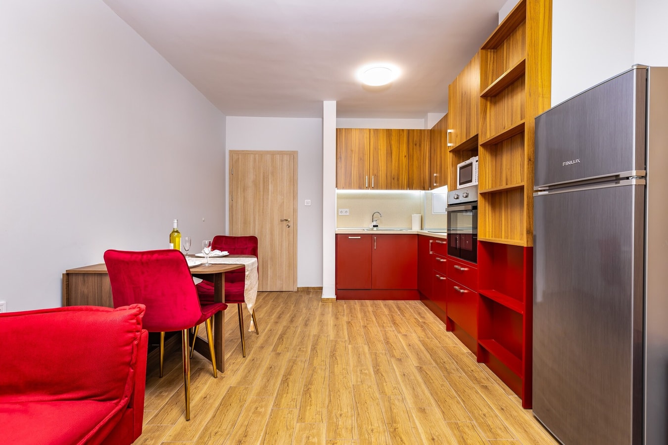 Bright and Cozy Apartment Next to a City Park 7 Flat Manager Booking