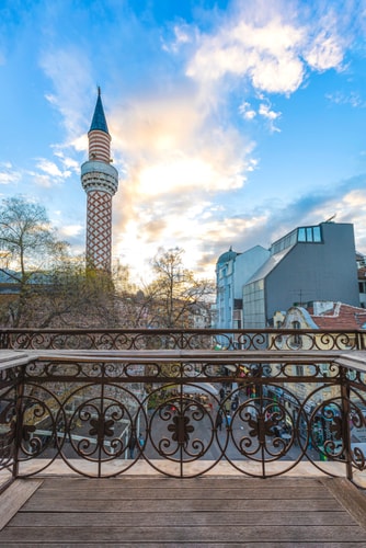 1BD Apartment with a Cute Balcony in Kapana 17 Flat Manager Booking