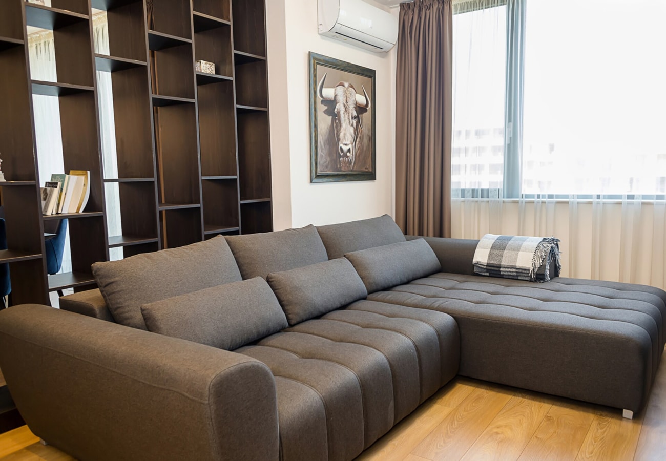 Stylish City Living by the Sea - 2BR Flat in Varna Flat Manager Booking
