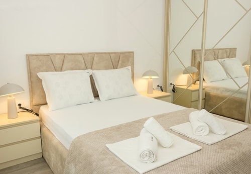 Azur Delux ~ 1BD Flat with Parking & Pool 0 Flat Manager Booking