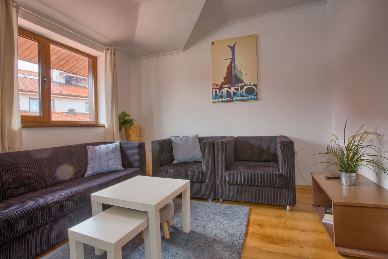 Cedar Lodge 2 Bedroom Apartment 3 Flat Manager Booking
