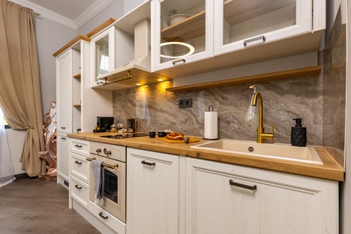 PLOVDIV Diyan ap. 3 · Central Apartments with Garden view - Apt No. 3 16 Flat Manager Booking