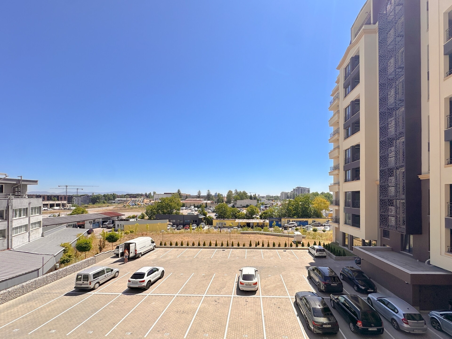 Modern 1BD Near Paradise Center & Vitosha Metro 13 Flat Manager Booking