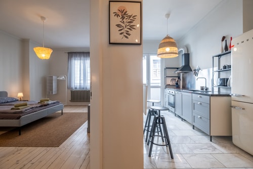 Spacious & Central 2BR with Terrace, Cozy & Modern 14 Flat Manager Booking