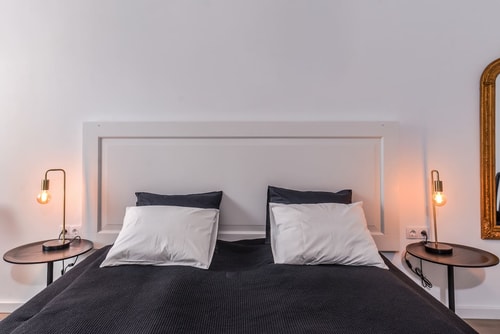 66 Apartment - Stylish Two Bedroom in Lozenets 26 Flat Manager Booking
