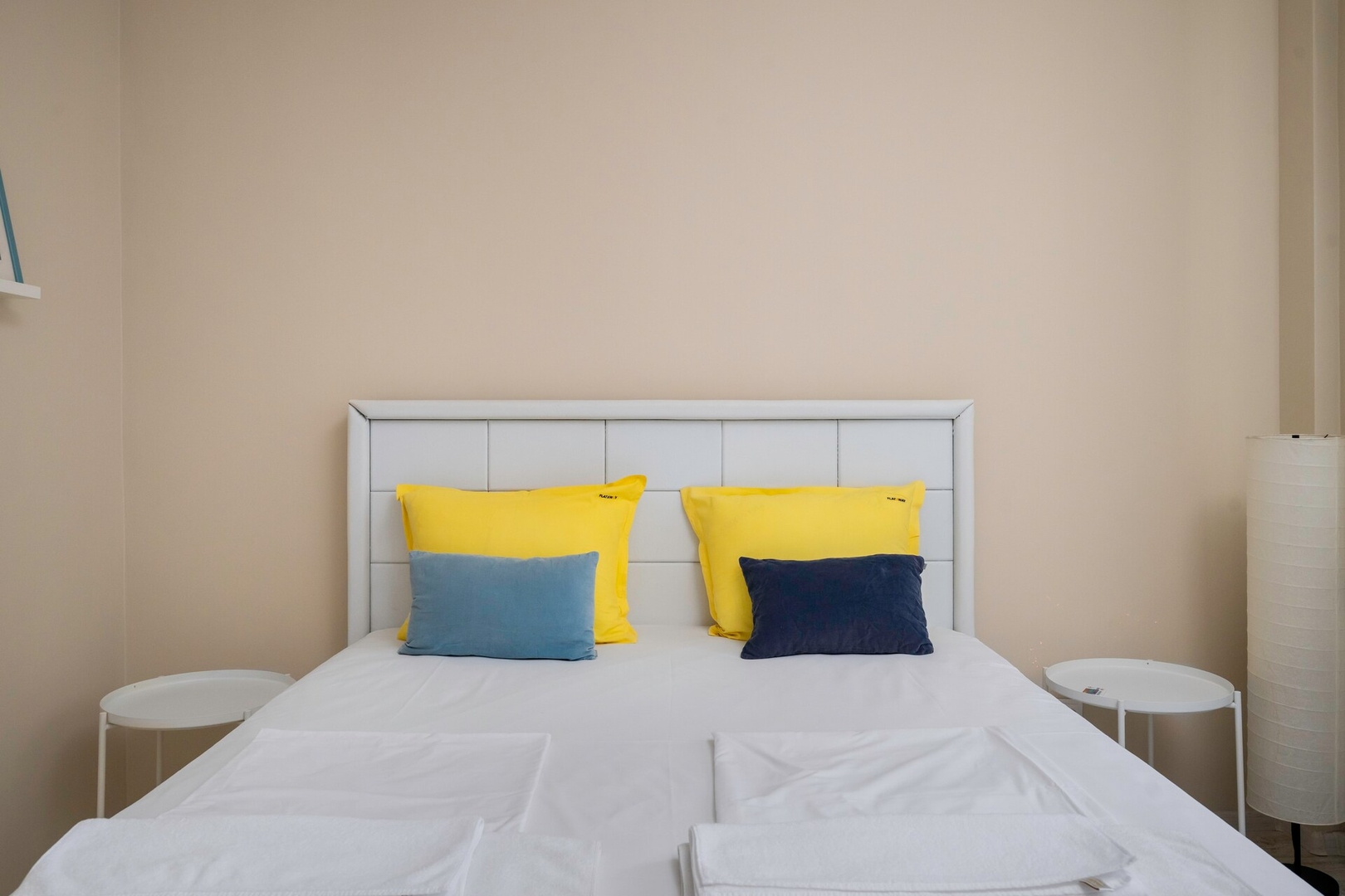 Cozy Nest near Eagle's Bridge with Workspace 9 Flat Manager Booking