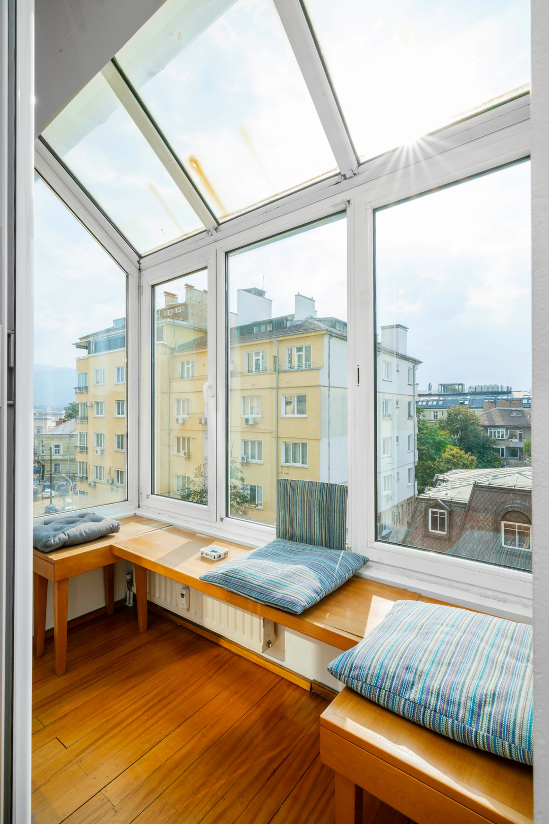 Charming 2BD Apartment in the Heart of the City 2 Flat Manager Booking