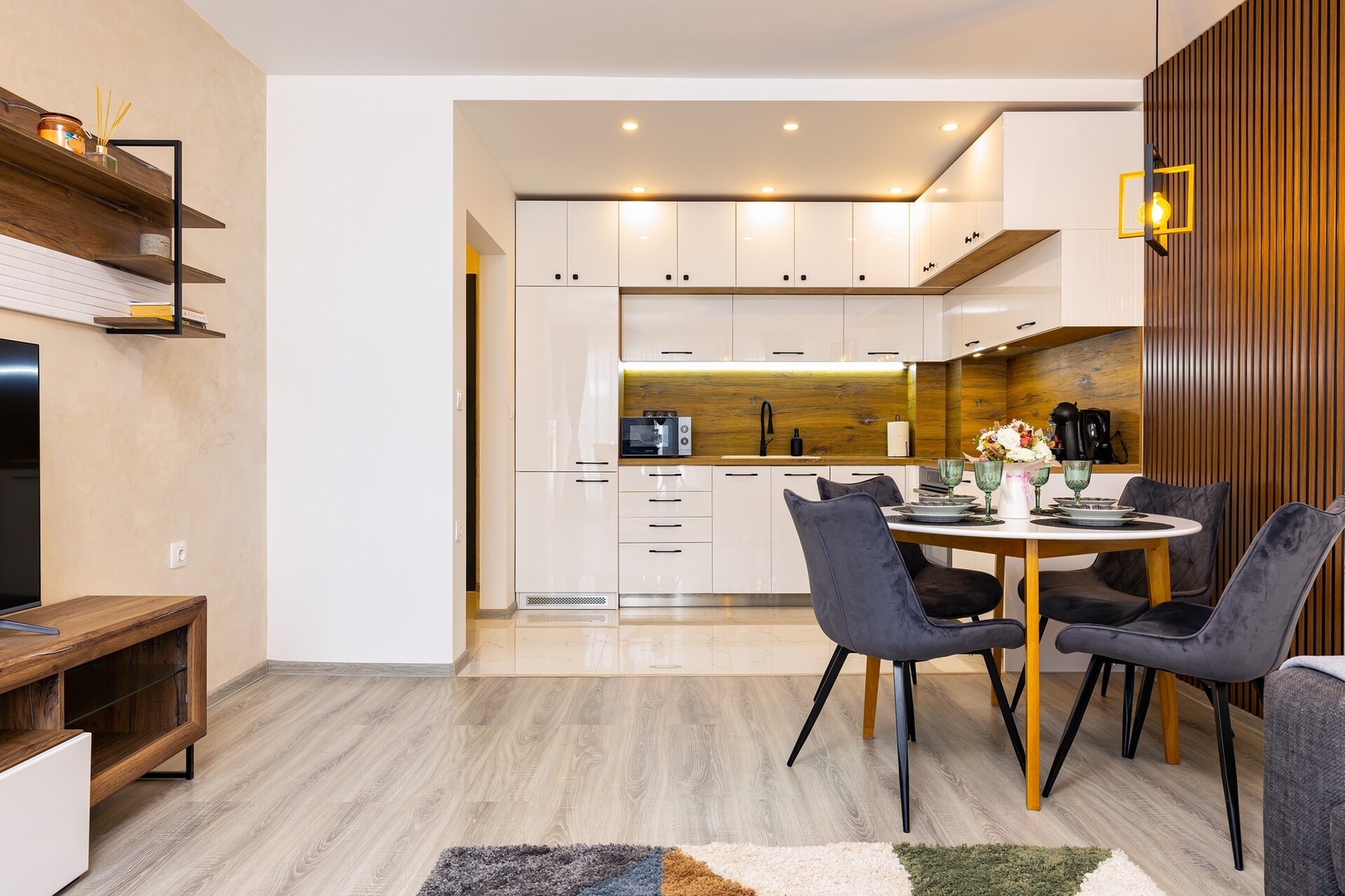 Casa Moderna ~ Stylish 1BD in South Plovdiv 36 Flat Manager Booking