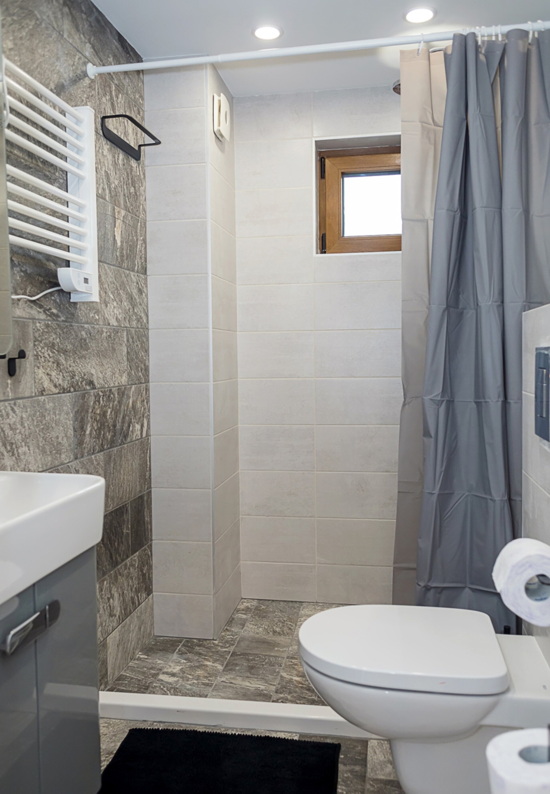 Private Villa with 5BD, Pool & Stunning Sea Views 17 Flat Manager Booking
