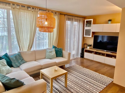 Modern Villa with Garden in Evksinograd, Varna 1 Flat Manager Booking