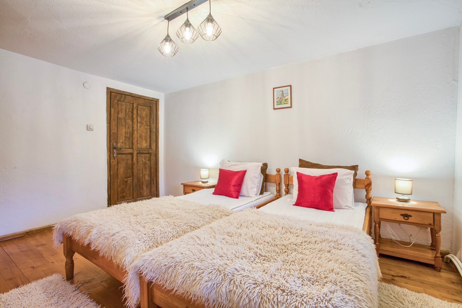 4- BDR House Monument of Culture & Architecture 6 Flat Manager Booking