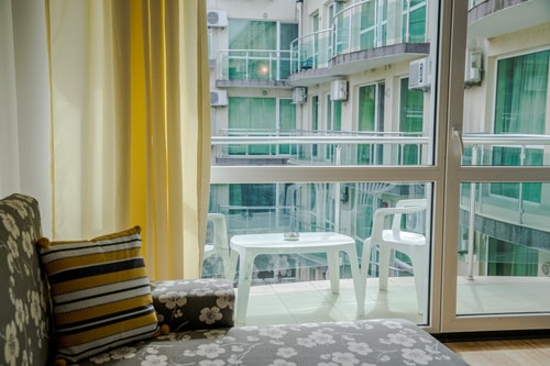 Clara Studio at an Irish run family hotel 7 Flat Manager Booking