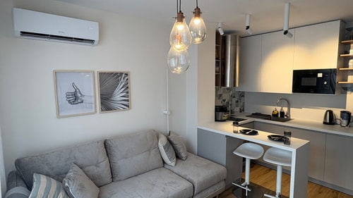Comfort in Varna– Modern, Bright Central Apartment 5 Flat Manager Booking