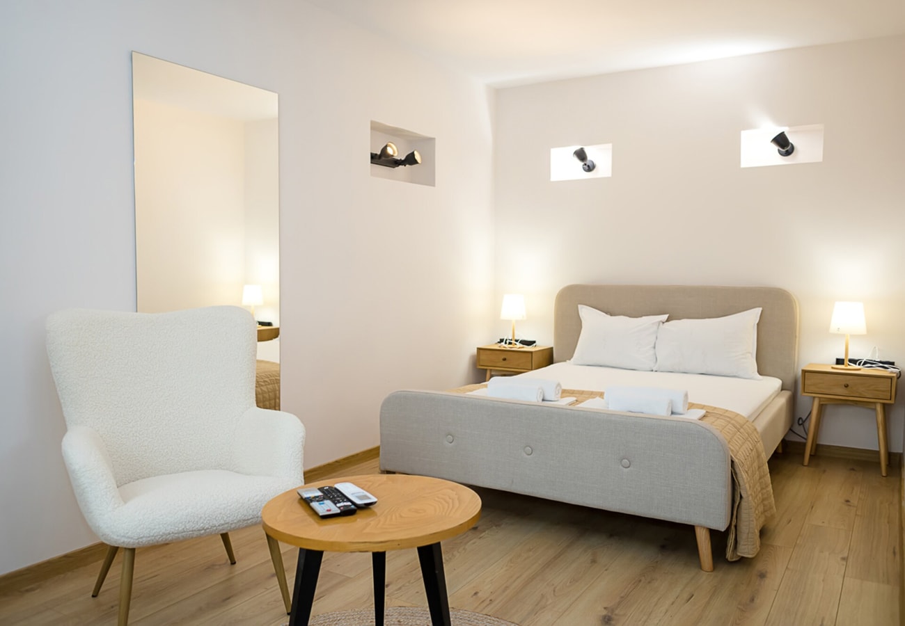 VARNA Gencho Briz Ho · Private Villa with 5BD, Pool & Stunning Sea Views 36 Flat Manager Booking