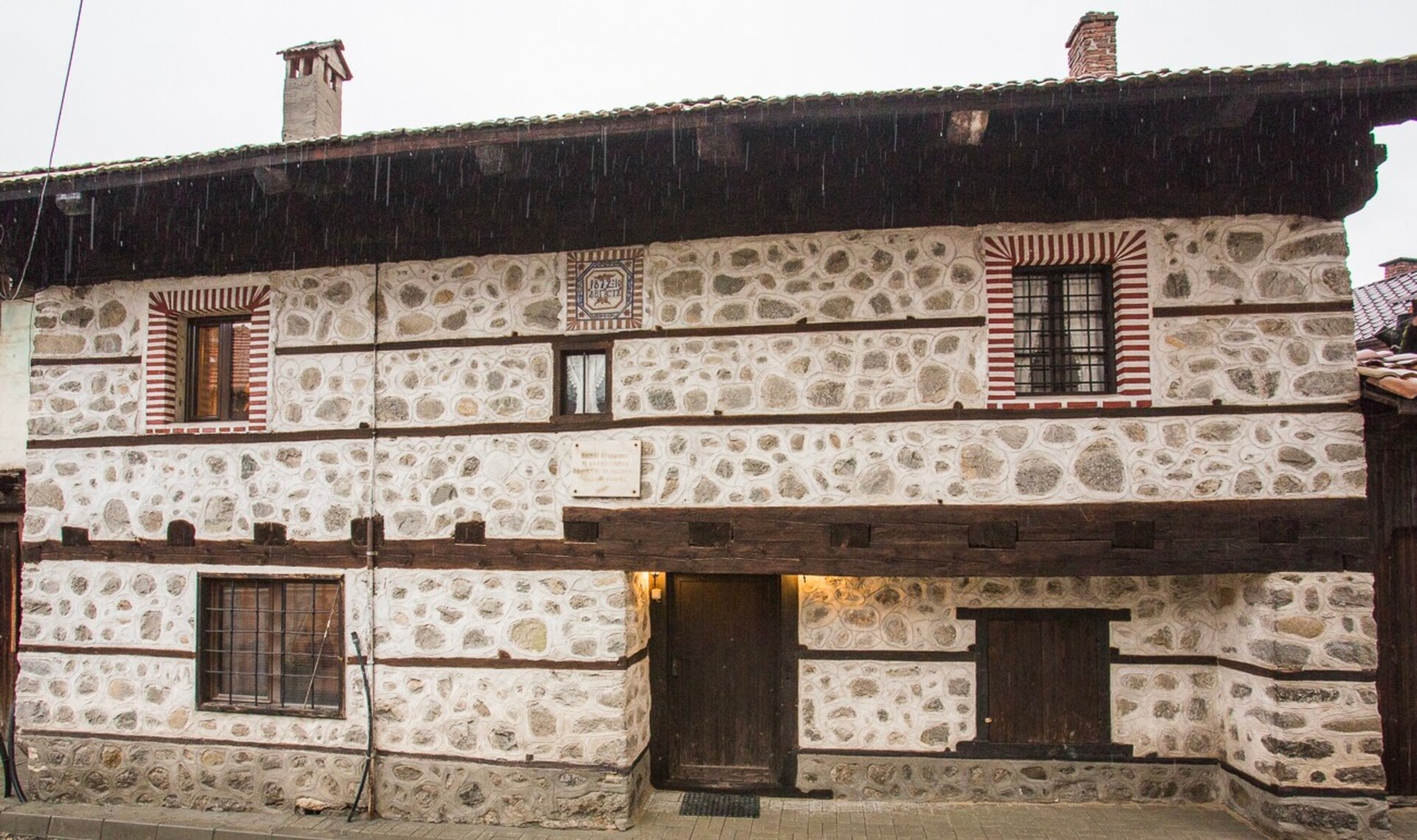 4- BDR House Monument of Culture & Architecture 3 Flat Manager Booking