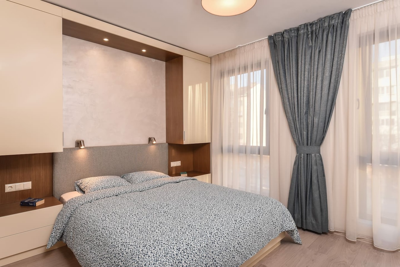 The Grunge Spot - Charming NEW 1-Bedroom 5 Flat Manager Booking