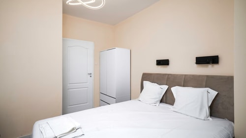 Cosy&Modern 1BD Apt close to NDK 19 Flat Manager Booking