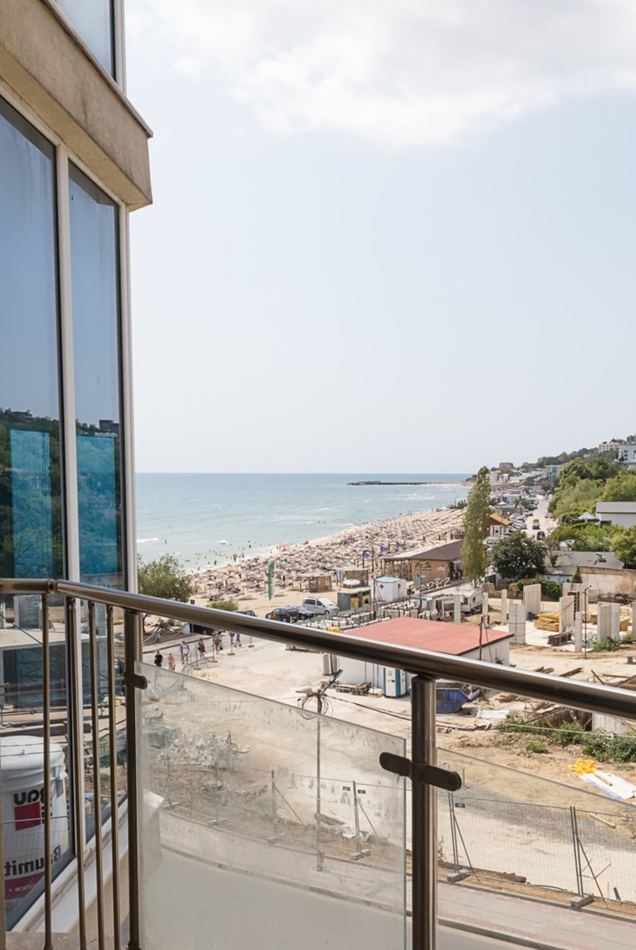 Kabakum 1BR Retreat with Parking, Steps to Beach 4 Flat Manager Booking