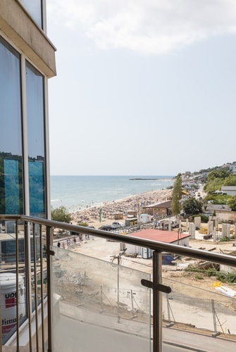 Kabakum 1BR Retreat with Parking, Steps to Beach 4 Flat Manager Booking