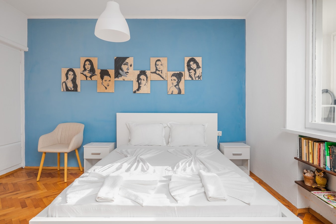 Prime Location in City Center I The Blue Art Spot 1 Flat Manager Booking