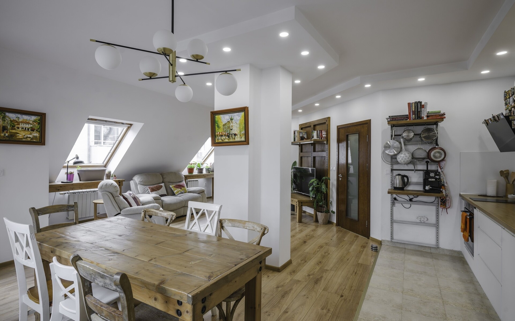 Charming & Cozy 2BD Apartment with Natural Light 0 Flat Manager Booking