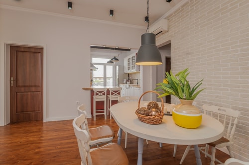 Flamingo Flat /Two-bedroom with Balcony\ 13 Flat Manager Booking