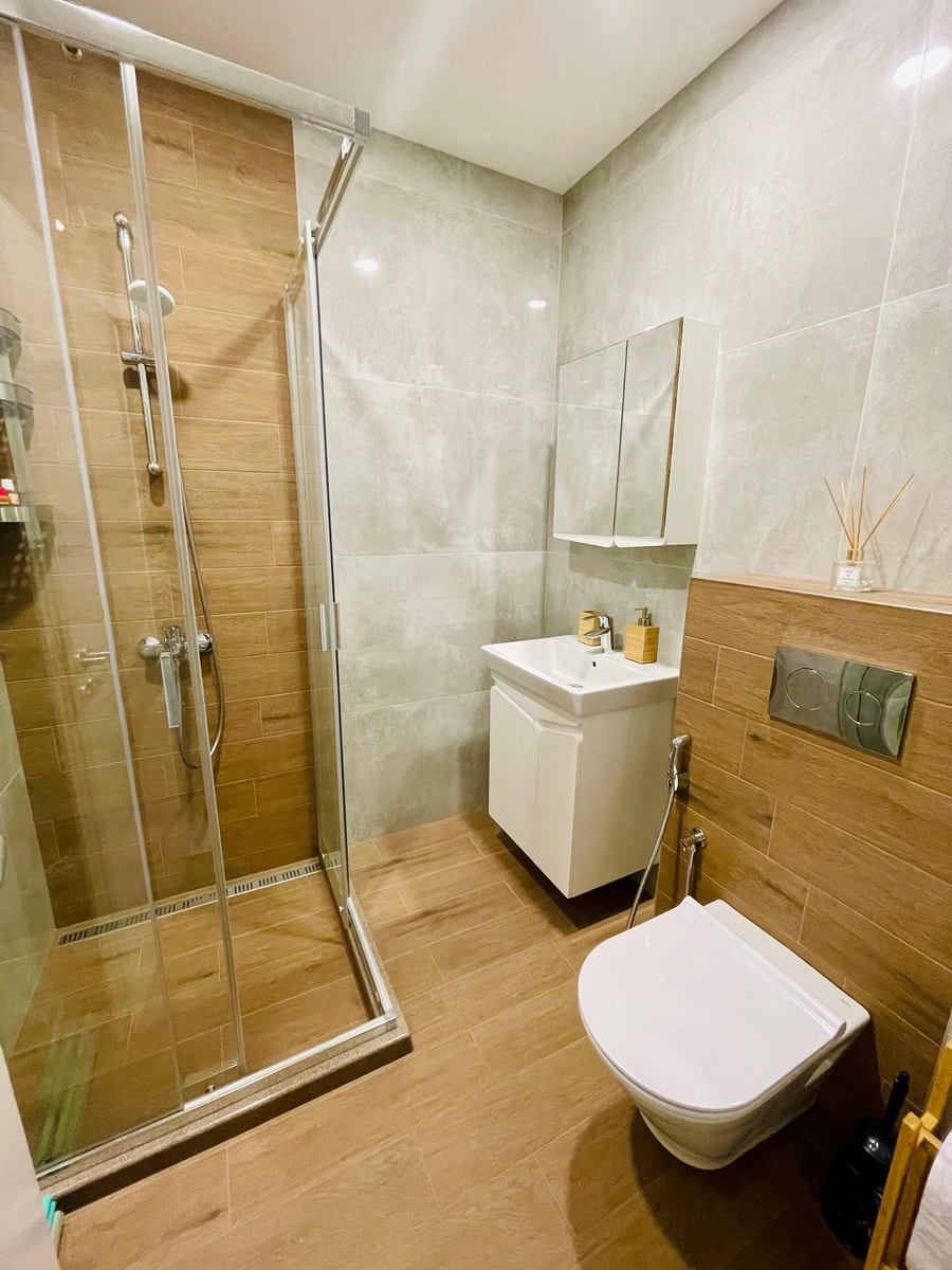 Spacious 2-BRD Flat by the Mall 22 Flat Manager Booking