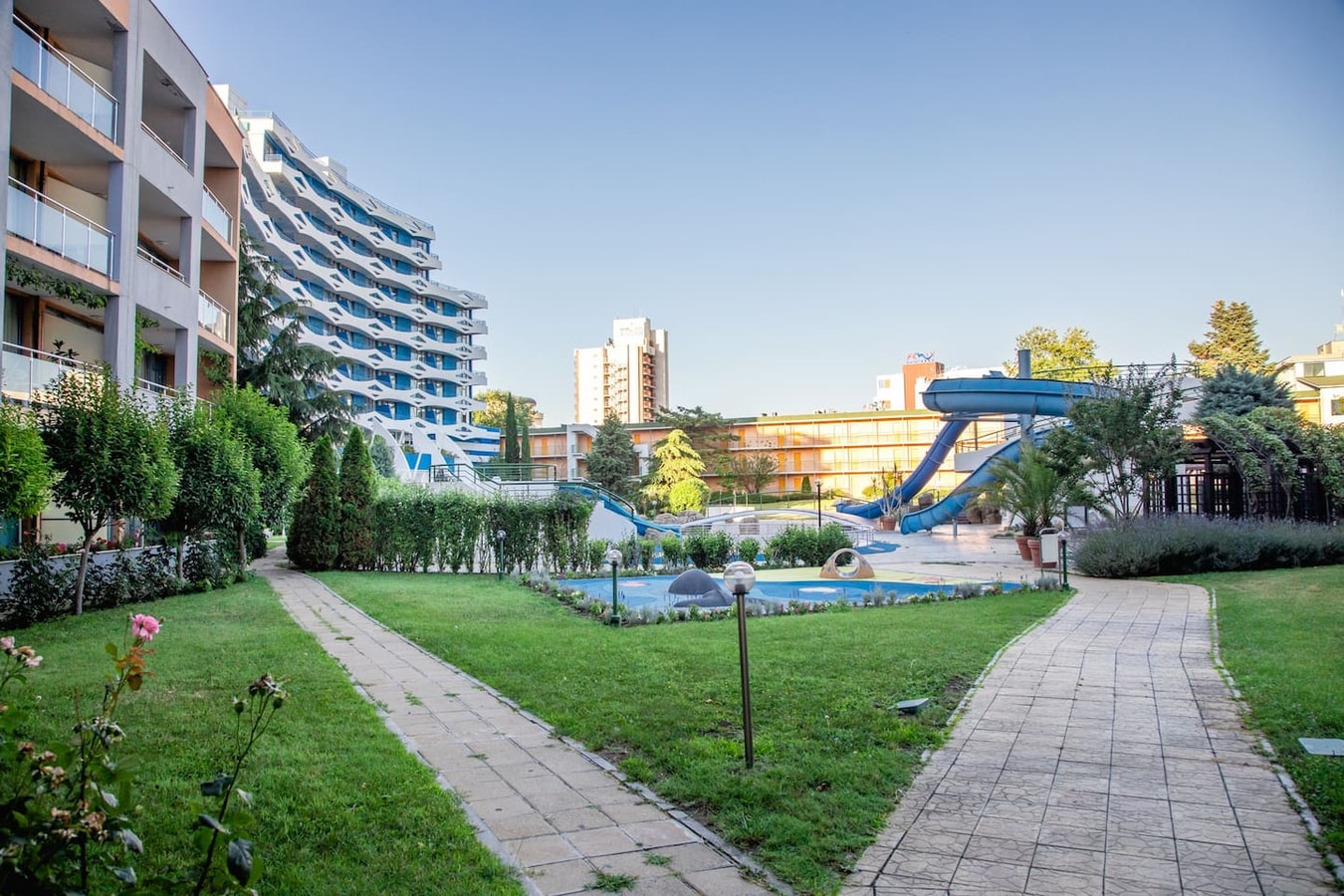Stylish flat in the TOP centre of Sunny Beach 17 Flat Manager Booking