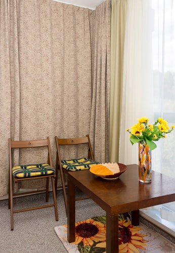 Sunny Studio in Hotel Berlin, Steps from the Beach 9 Flat Manager Booking