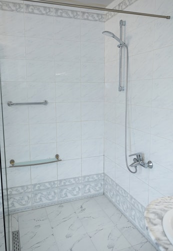 3BD Maisonette with Sea Views - Next to Sea Garden 24 Flat Manager Booking