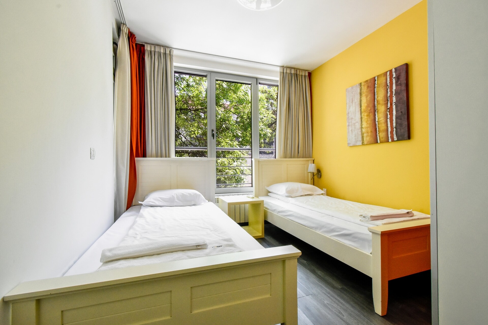 Joy Apartment – Stylish 2BD in Oborishte 1 Flat Manager Booking