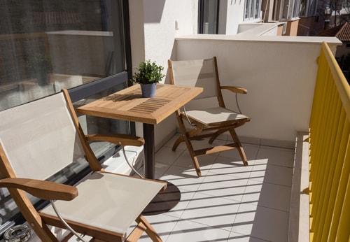 Vili's Place - 1 Bedroom Apartment with Balcony 4 Flat Manager Booking