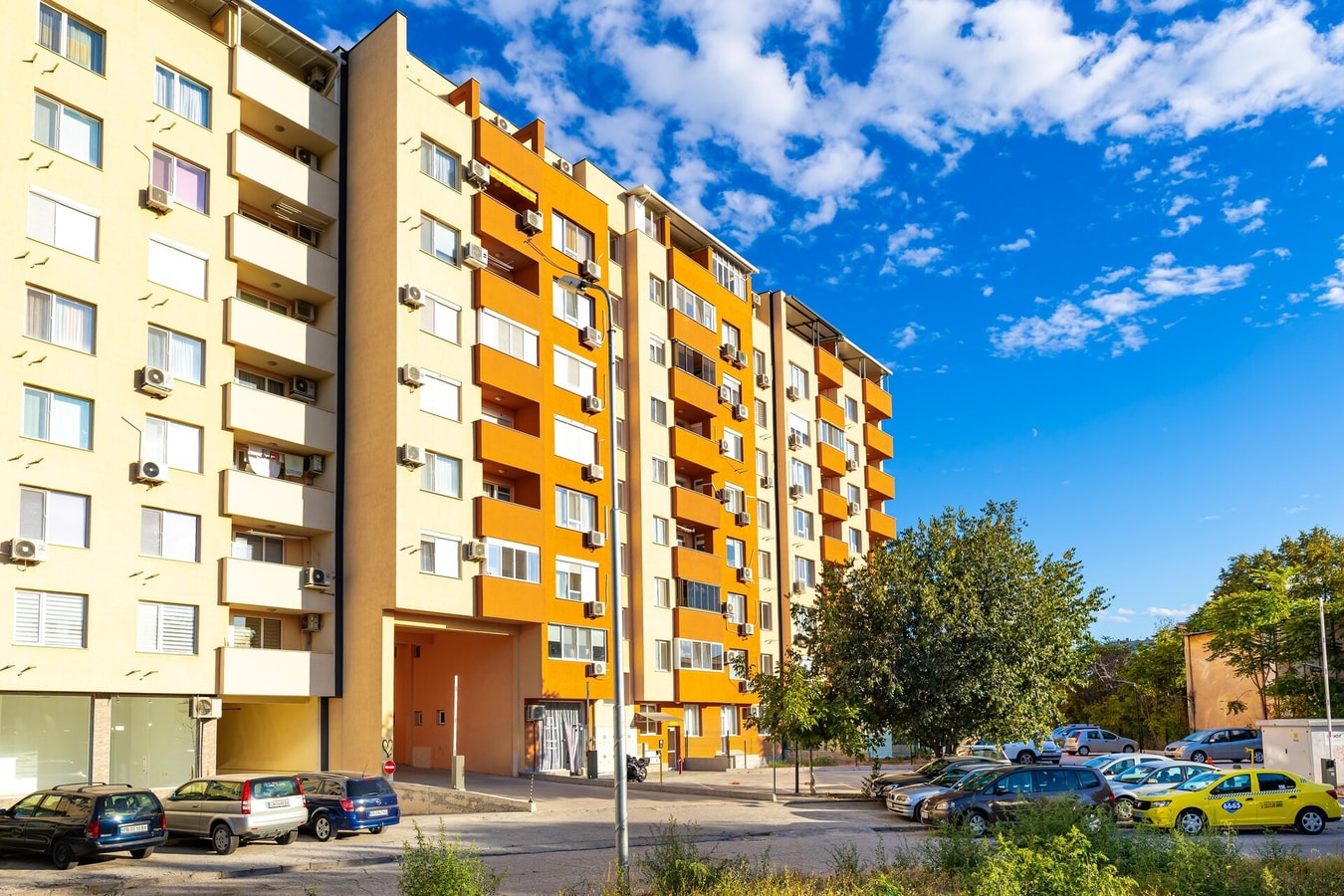 Bright and Cozy Apartment Next to a City Park 15 Flat Manager Booking